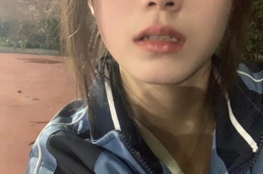 明星婚内出轨：捞钱第一离婚第二